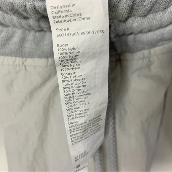 Fabletics Womens Jemma Shorts Sz Small Gray White Lined Elastic Waist Activewear - Picture 9 of 10